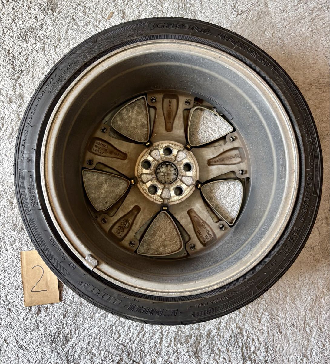 トヨタ純正 プリウス50 ツーリング エディション 17インチ 7.0J +50 5H