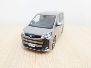 ノア カラーサンプルのYahoo!オークション(旧ヤフオク!)の相場・価格を