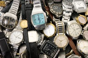 腕時計 ジャンク まとめのYahoo!オークション(旧ヤフオク!)の相場 
