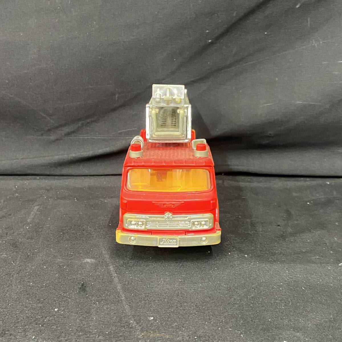 現状品】TOMICA DANDY トミカ ダンディ 消防車 はしご車 No2 合金