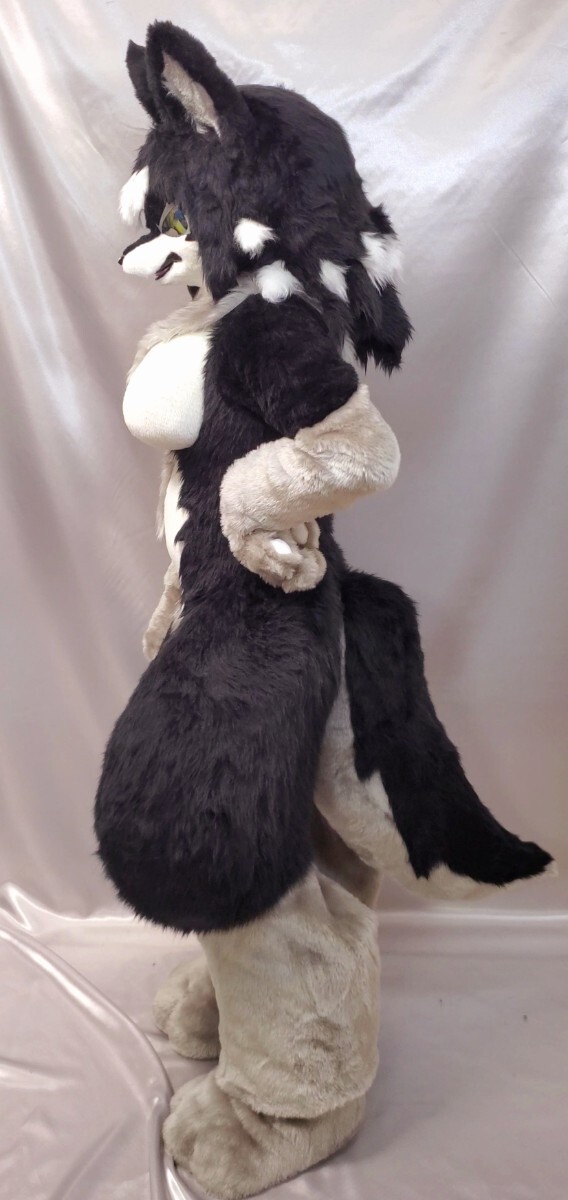 オオカミ(♀) ケモノ 着ぐるみ 一式 fursuit ファースーツ (コスプレ