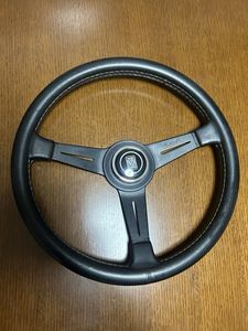 ナルディ 当時物の値段と価格推移は？｜316件の売買データからナルディ