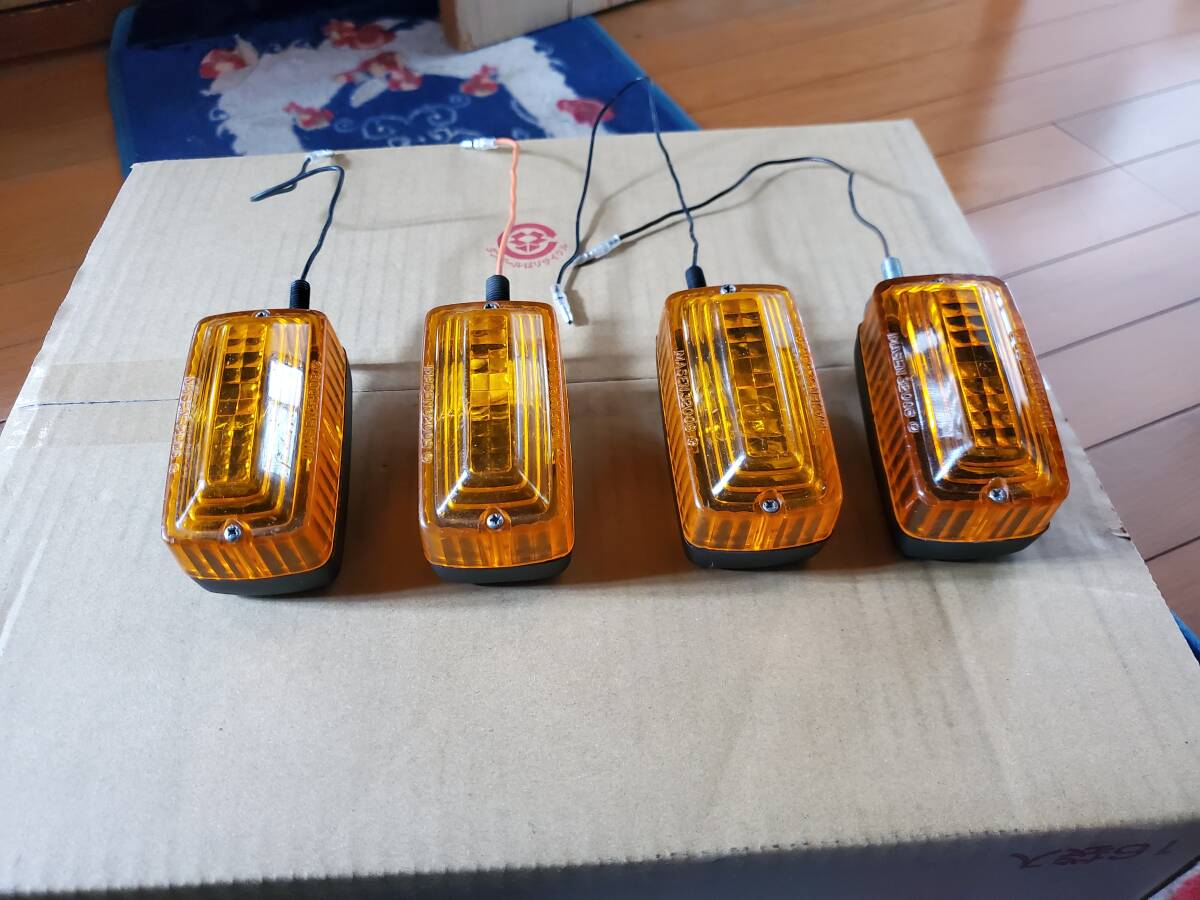 当時物 メイト ウインカー Z1 Z2 検) BM ダイト KH250 KH400 FX KZ