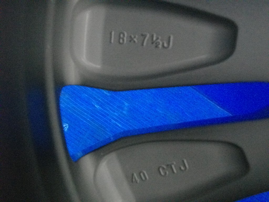 H】新車外し トヨタ 60系 RAV4 Zグレード 純正 18インチ 7.5J +40 5H