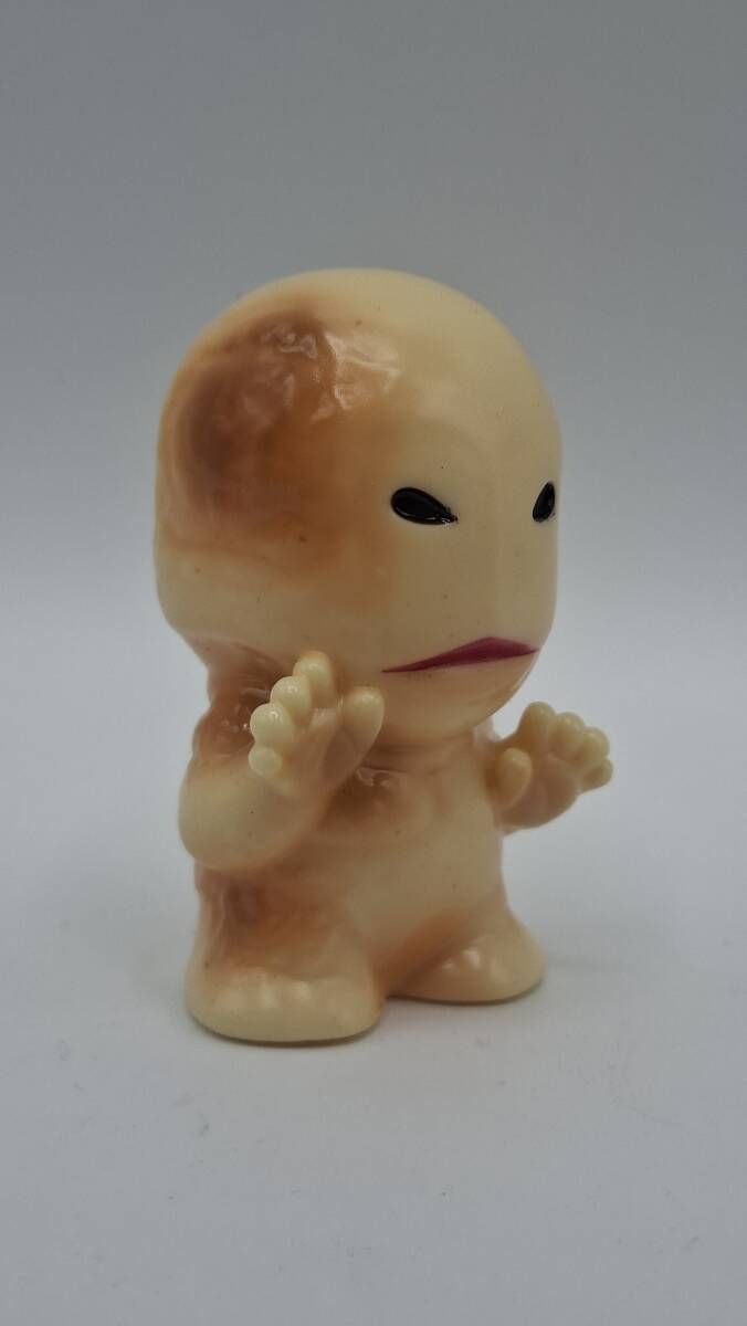 B15： 6cm 【スペル星人 ウルトラマン倶楽部 指人形 ソフビ SD パチ物