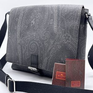 エトロ バッグのYahoo!オークション(旧ヤフオク!)の相場・価格を見る