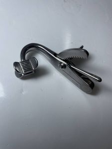 開口器の値段と価格推移は？｜12件の売買データから開口器の価値が