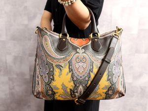 エトロ バッグのYahoo!オークション(旧ヤフオク!)の相場・価格を見る