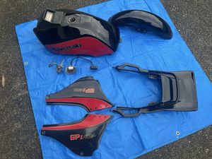 GPz400F テールカウルの値段と価格推移は？｜12件の売買データから