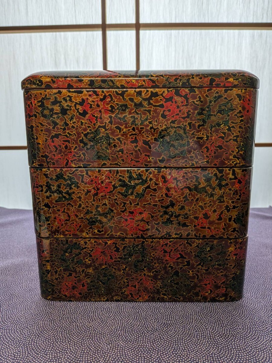 津軽塗 漆器 重箱 5.5手提げ四段 漆塗 天然木 外箱 未使用品 津軽塗 重箱の値段と価格推移は？｜9件の売買データから津軽塗 重箱の