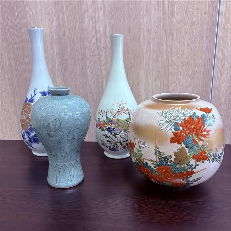 峯岩 青磁の値段と価格推移は？｜1件の売買データから峯岩 青磁の価値