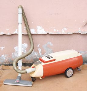掃除機 昭和レトロの値段と価格推移は？｜11件の売買データから掃除機