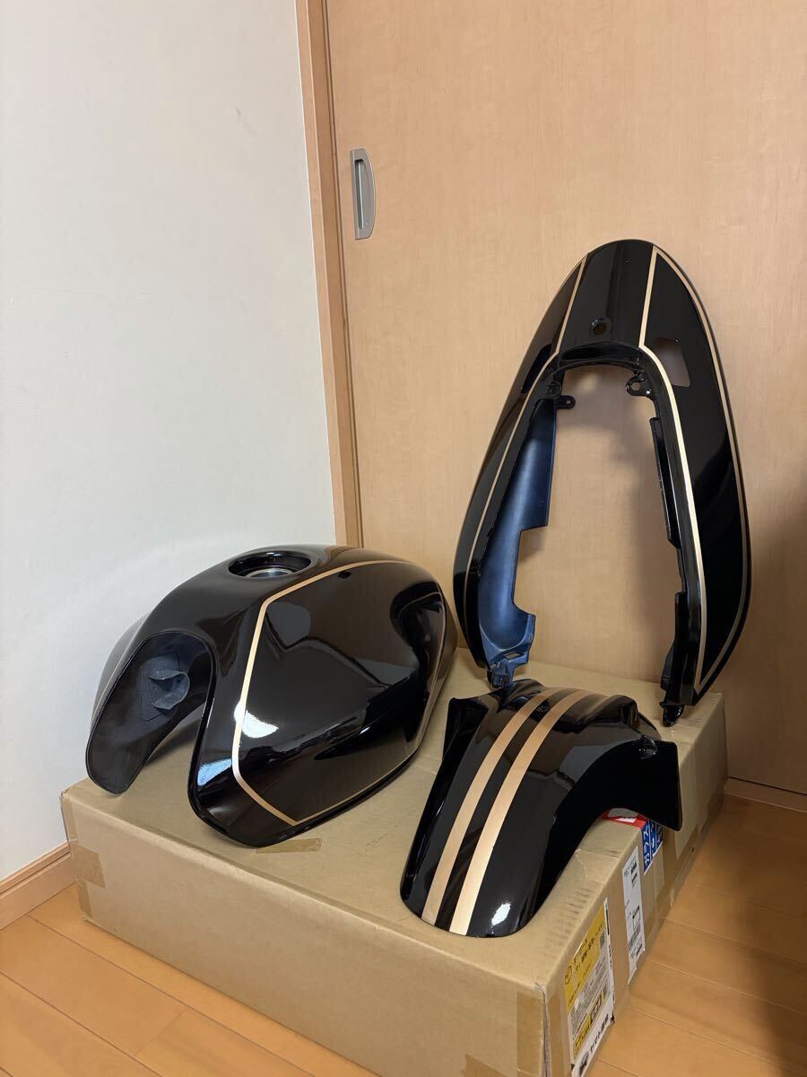 ホーネット250 フロントフェンダーの値段と価格推移は？｜11件の売買