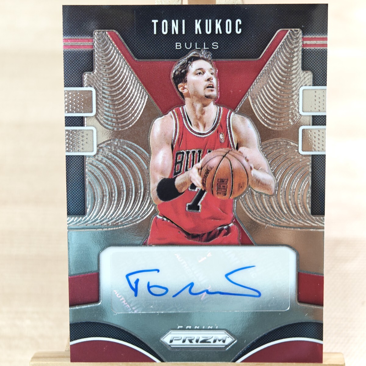 NBA トニ・クーコッチ 大型ポスター クーコッチの値段と価格推移は？｜3件の売買データからクーコッチの