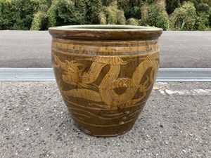 特大 甕の値段と価格推移は？｜1件の売買データから特大 甕の価値が