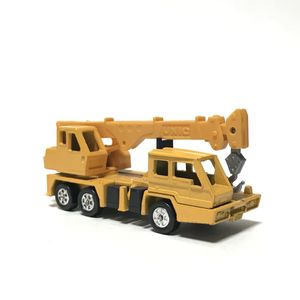 トミカNo.72 ニッサンディーゼルユニックトラッククレーン小田急特注【日本製】 トミカ 72 トラッククレーンの値段と価格推移は？｜9件の売買データ