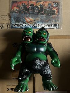 ゴリラ獣の値段と価格推移は？｜17件の売買データからゴリラ獣の価値が