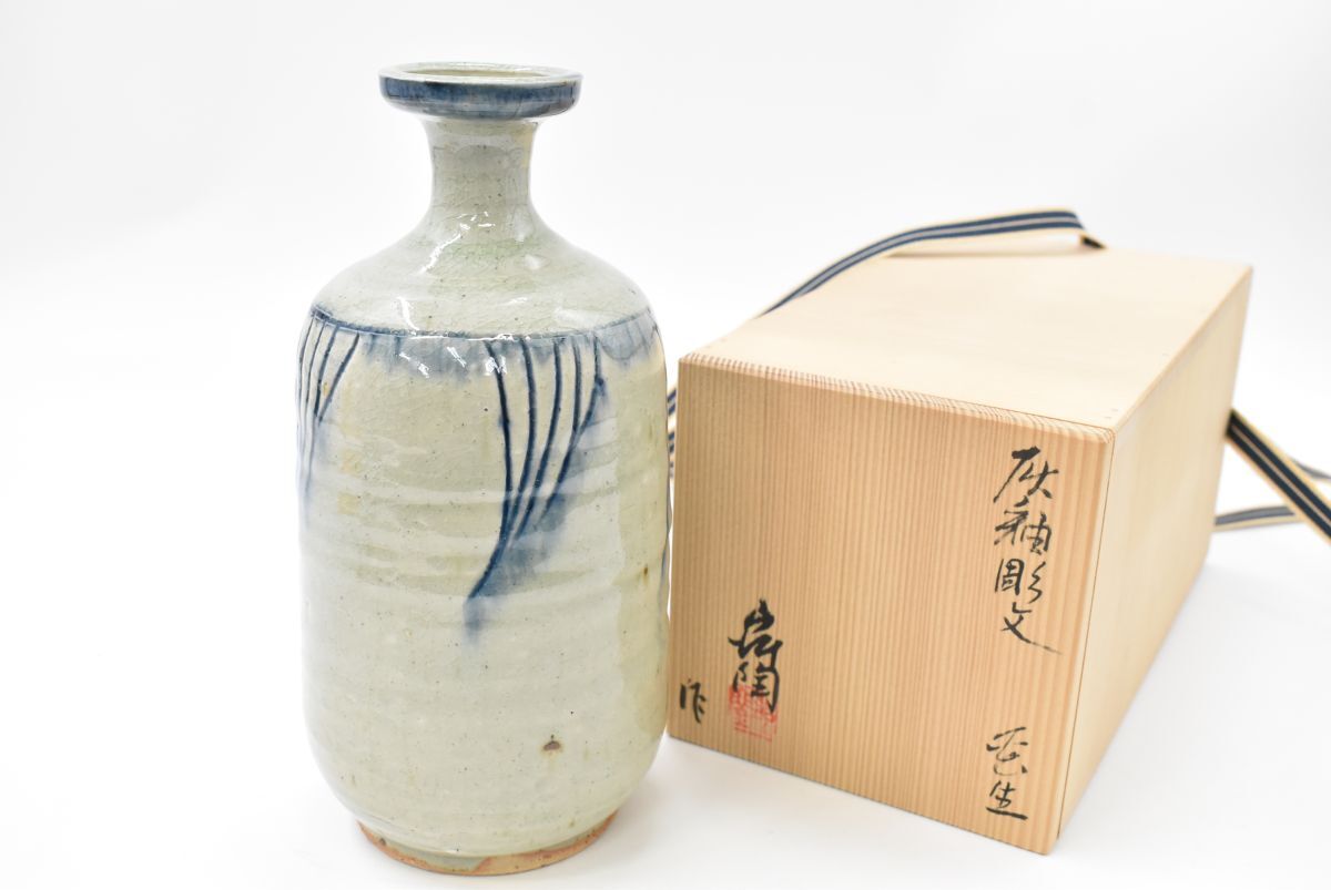 加藤舜陶 花瓶の値段と価格推移は？｜1件の売買データから加藤舜陶