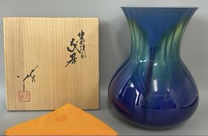 徳田八十吉 花瓶の値段と価格推移は？｜39件の売買データから徳田八十