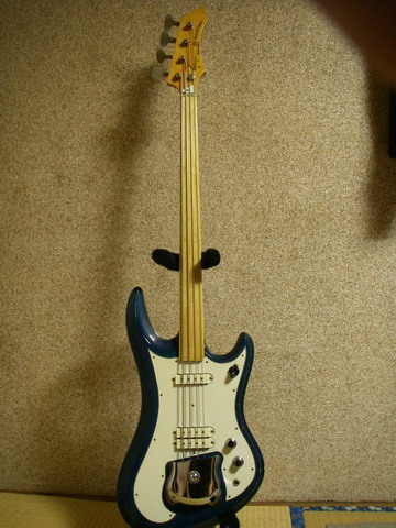 超激レア！世界に1本☆Guyatone/EB-9 Custom（フレットレス）青(本体