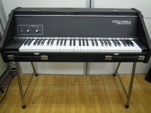 COLUMBIA/コロンビア EP-61C コンボエレピアン脚付 ヴィンテージ(電子