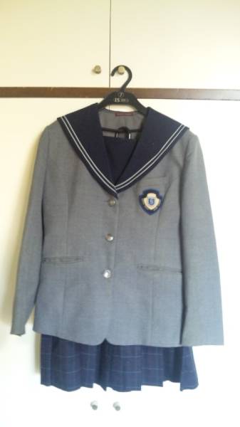 セーラーブレザー福岡県私立 精華女子 制服 高校 制服セット レディースファッション 売買されたオークション情報 Yahooの商品情報をアーカイブ公開 オークファン Aucfan Com