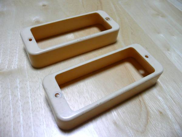 1970年製 Gibson Les Paul Deluxe ピックアップリング クリーム