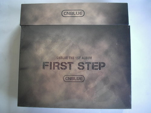 CNBLUE☆FIRST STEP台湾独占盤 初回限定☆ポスター付_1