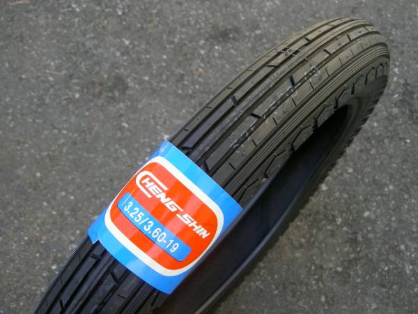 タイヤ　dulop f6 新品 DUNLOP F6レプリカFRタイヤ3.25-19(Z1 Z2 H1 H2 W1 CB)(オン