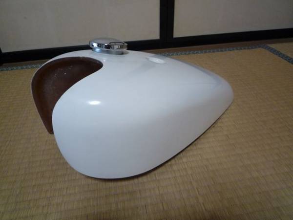 W650 400 SR400 XS650 オマーズ FRP TMTタンク(カワサキ用)｜売買され 