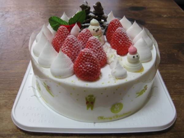 1円 雪だるま親子のイチゴのクリスマスケーキ食品サンプル 食品サンプル 売買されたオークション情報 Yahooの商品情報をアーカイブ公開 オークファン Aucfan Com