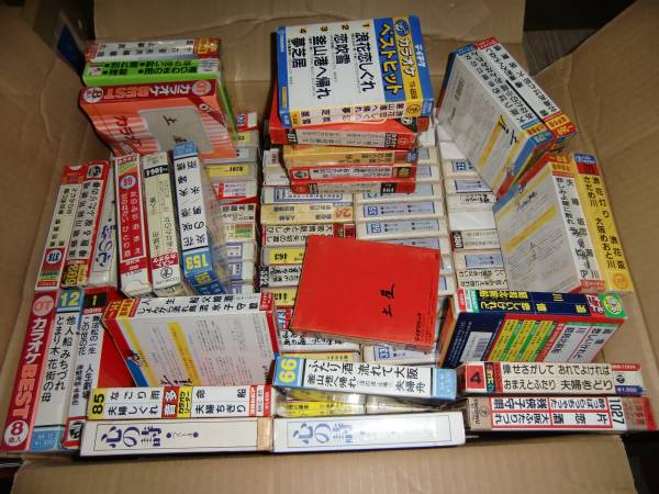 ハチトラ カセットテープ☆カラオケ☆演歌☆104本セット(カセット