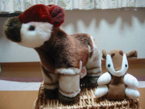 横浜ズーラシア動物園★オカピぬいぐるみ2種★_1