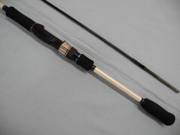 ダイワ エメラルダス ST85ML-MD 中古美品_2