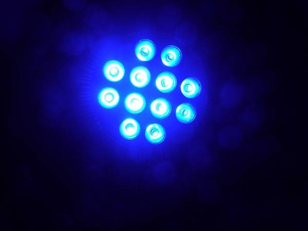 ＬＥＤブルーライト１２Ｗ　スタンド付_3