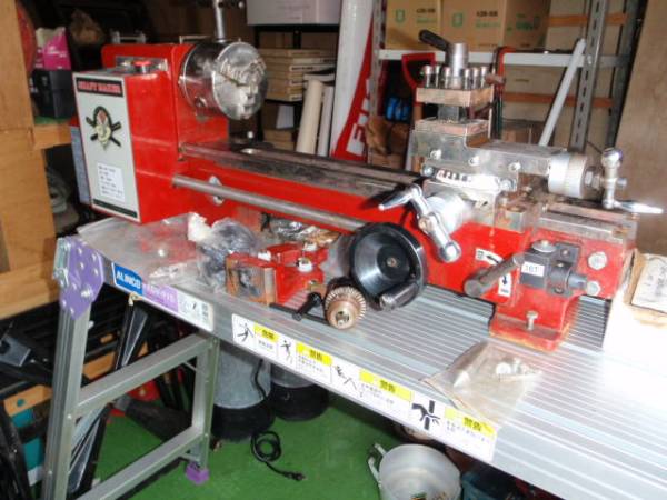 卓上デジタル回転計・旋盤出力550W・芯間350～900mmビリヤード(旋盤 