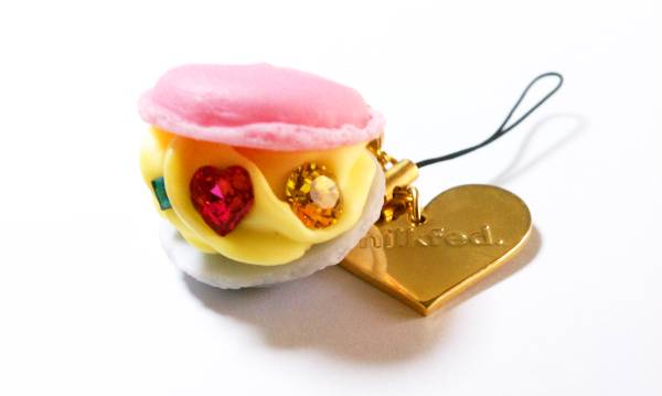 MILKFED. × Q-pot. コラボ☆レインボーマカロンストラップ☆(Q-pot