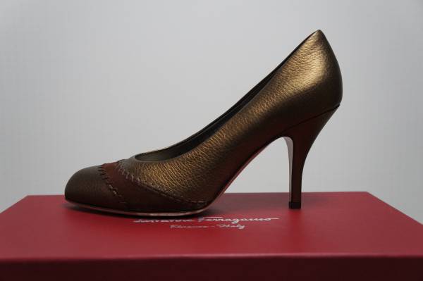 SALE☆60%以上OFF【新品】Ferragamo/フェラガモ☆ブラウン/茶 8