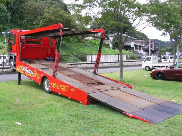 H14年フォワード 積載車2台積 日新工業 6速ターボ 目立ち度0 4tトラック 中型トラック 売買されたオークション情報 Yahooの商品情報をアーカイブ公開 オークファン Aucfan Com