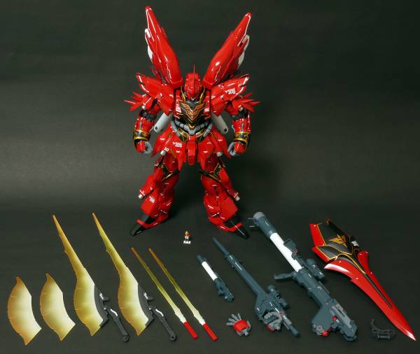 MG1/100 シナンジュ Ver.Ka 専用バズーカ付 改修塗装済完成品の入札