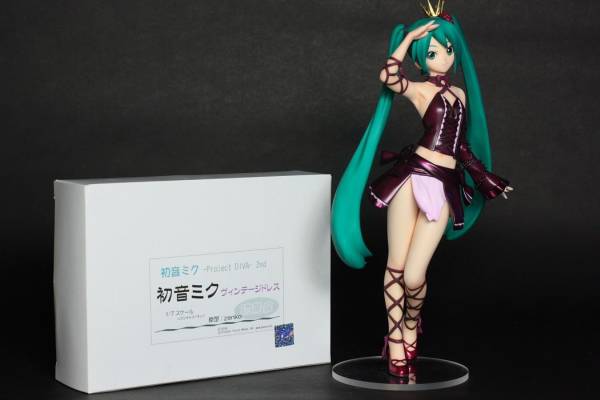 硫黄泉 初音ミク ヴィンテージドレス ガレージキット完成品 GK(初音