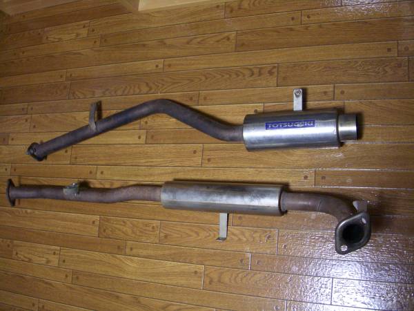 ジムニー JA11 マフラー アピオ トツゲキ フロントパイプ JA22(社外品