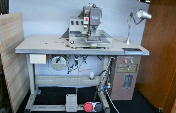 250◇三菱 工業用ミシン 電子パターン縫い PLK-1006(本体)｜売買された 