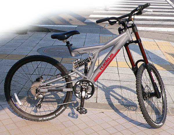 難あり GT ラッカス2.0/KOWAフォーク ダウンヒルMTB(2338)(Mサイズ 