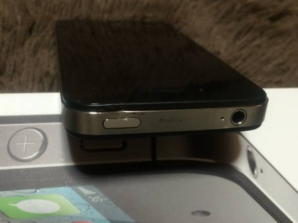 iphone4s 16GB ブラック　中古品　_2