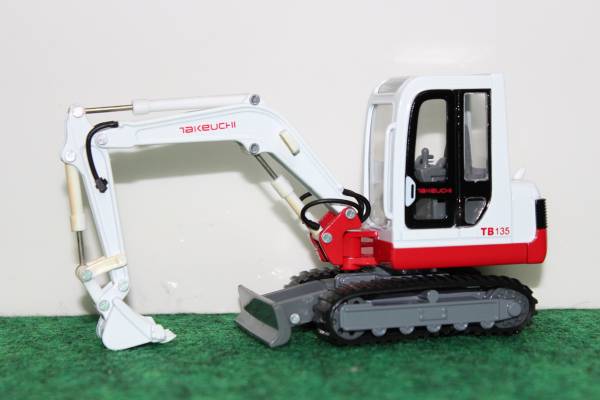 TAKEUCHI】竹内製作所 TB135 建機 重機 ショベル S=1/30(建設車両