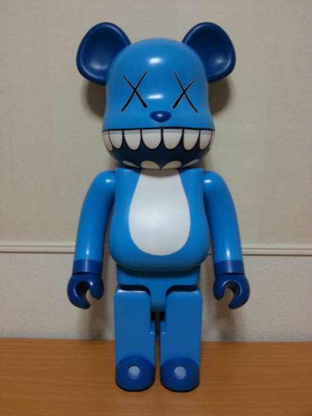 KAWS companion ベアブリック 1000% NIGO a-nation avex