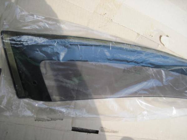 三菱　コルト　バイザー_3