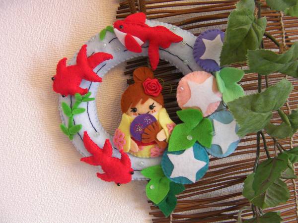 ○ハンドメイド○フェルトの夏リース・金魚・朝顔・壁面飾り・花