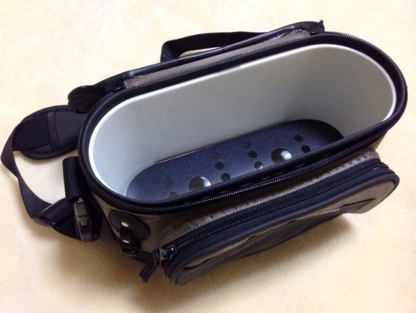 Shimano シマノ クールリバー クリール渓流ビク魚籠クーラー その他 売買されたオークション情報 Yahooの商品情報をアーカイブ公開 オークファン Aucfan Com